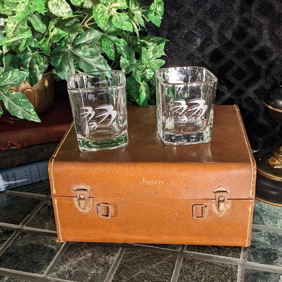 Vintage Ozark Airlines Etched Logo Square Lowball Rocks Glasses Pair First Class - Picture 6 of 10